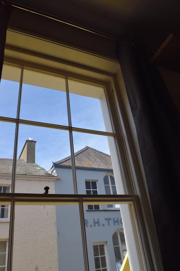 Ty Glyndwr Bunkhouse, Bar And Cafe Hostel Caernarfon Luaran gambar