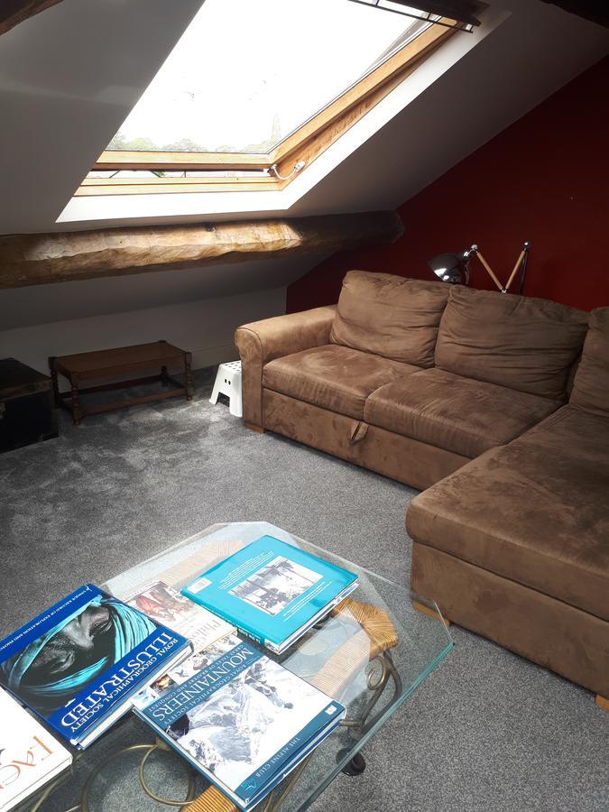 Ty Glyndwr Bunkhouse, Bar And Cafe Hostel Caernarfon Luaran gambar
